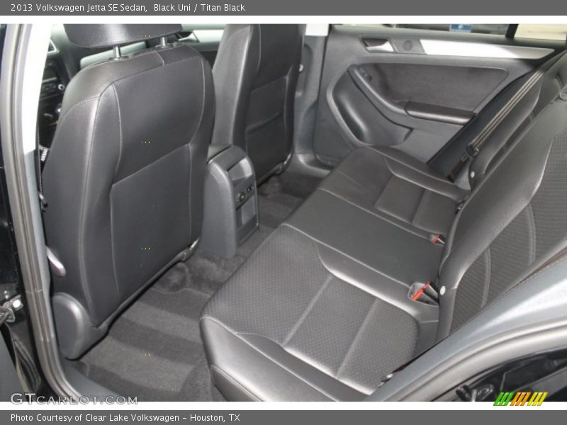 Black Uni / Titan Black 2013 Volkswagen Jetta SE Sedan