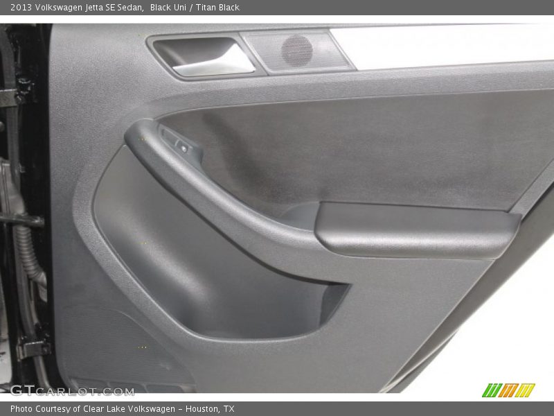 Black Uni / Titan Black 2013 Volkswagen Jetta SE Sedan
