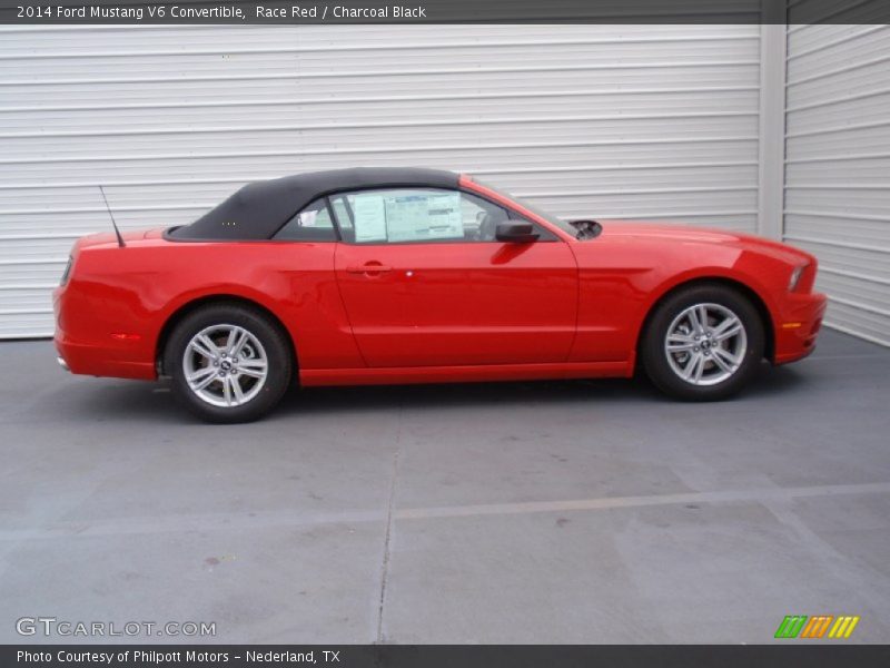 Race Red / Charcoal Black 2014 Ford Mustang V6 Convertible