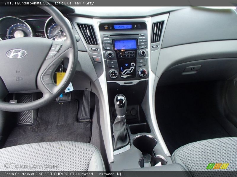 Pacific Blue Pearl / Gray 2013 Hyundai Sonata GLS