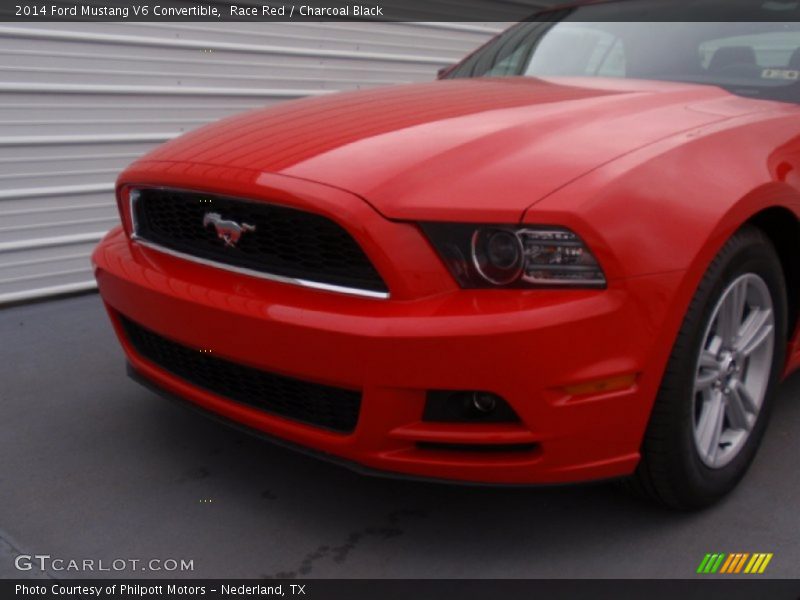 Race Red / Charcoal Black 2014 Ford Mustang V6 Convertible