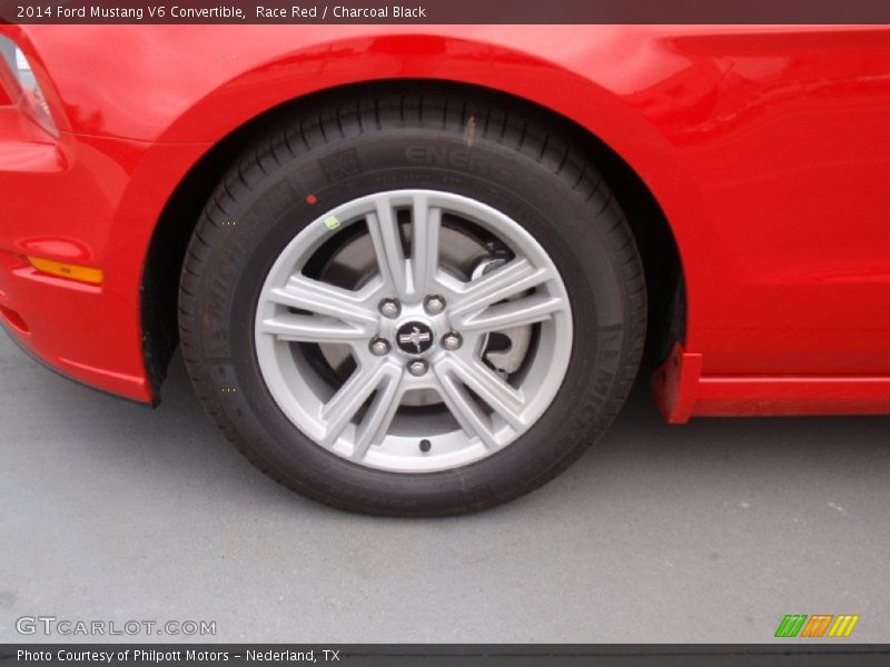 Race Red / Charcoal Black 2014 Ford Mustang V6 Convertible