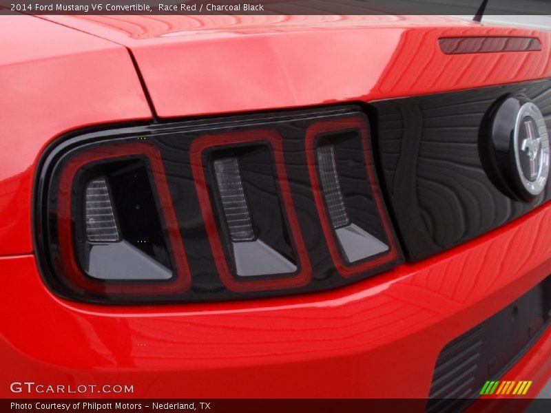 Race Red / Charcoal Black 2014 Ford Mustang V6 Convertible