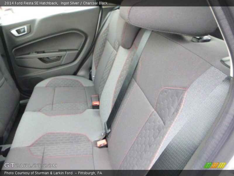 Ingot Silver / Charcoal Black 2014 Ford Fiesta SE Hatchback