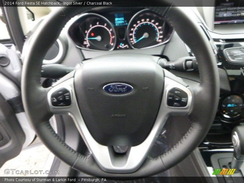 Ingot Silver / Charcoal Black 2014 Ford Fiesta SE Hatchback