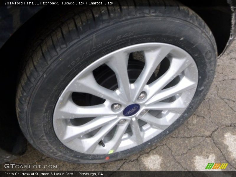 Tuxedo Black / Charcoal Black 2014 Ford Fiesta SE Hatchback