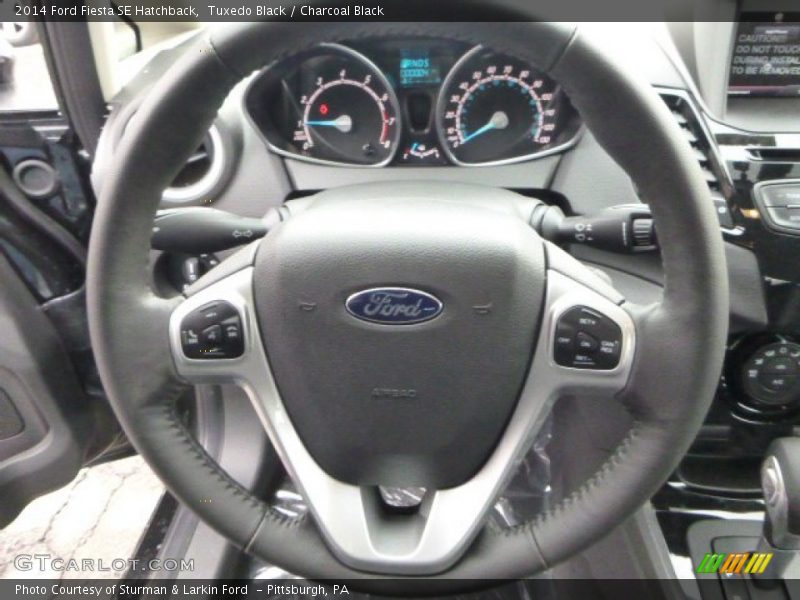Tuxedo Black / Charcoal Black 2014 Ford Fiesta SE Hatchback