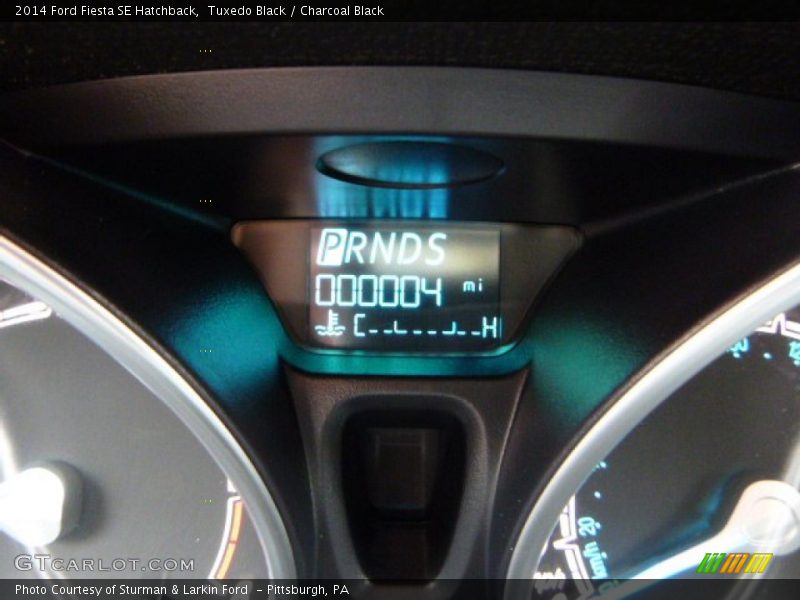 Tuxedo Black / Charcoal Black 2014 Ford Fiesta SE Hatchback