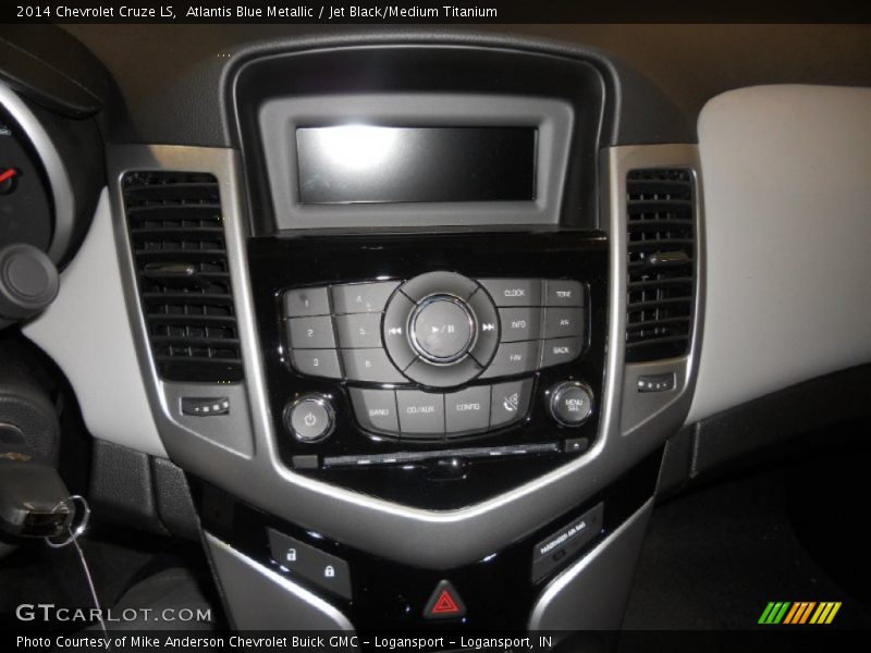 Atlantis Blue Metallic / Jet Black/Medium Titanium 2014 Chevrolet Cruze LS