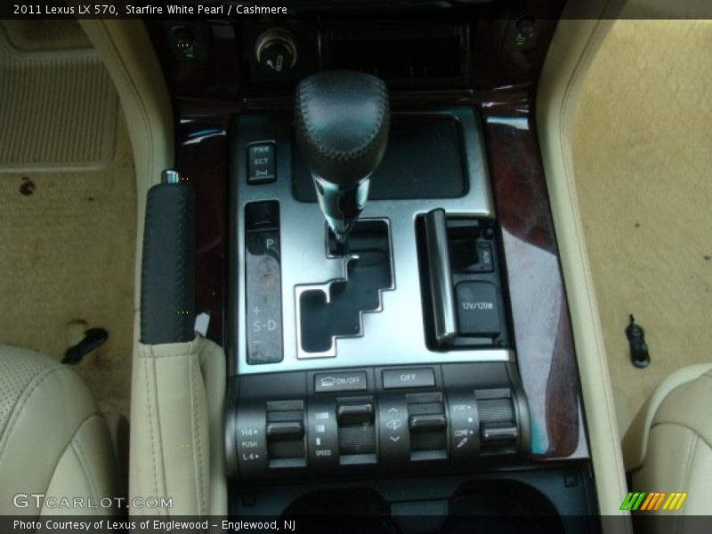 Starfire White Pearl / Cashmere 2011 Lexus LX 570