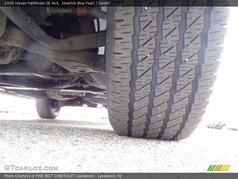 Silverton Blue Pearl / Desert 2006 Nissan Pathfinder SE 4x4