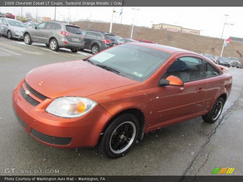 Sunburst Orange Metallic / Gray 2006 Chevrolet Cobalt LT Coupe