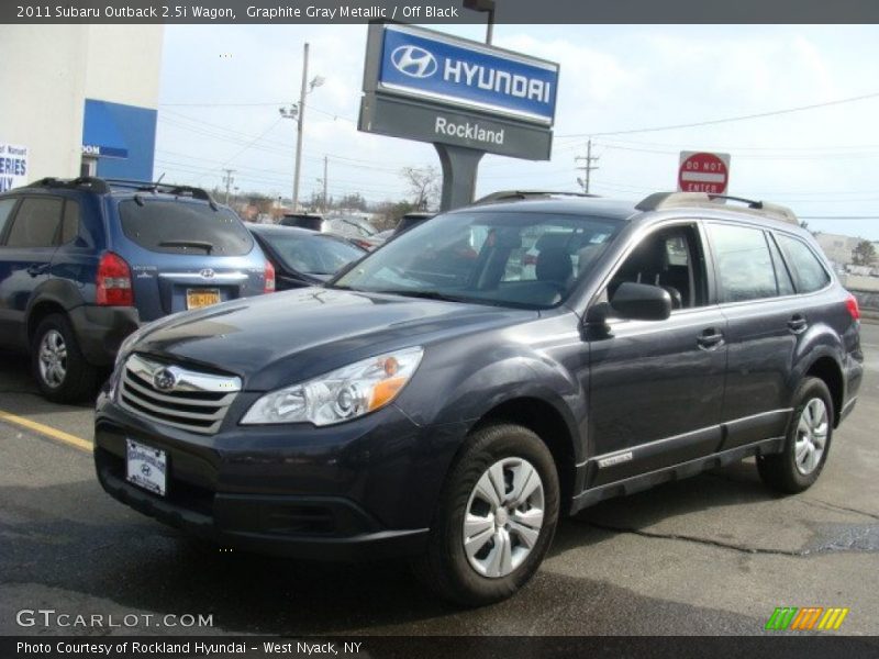 Graphite Gray Metallic / Off Black 2011 Subaru Outback 2.5i Wagon