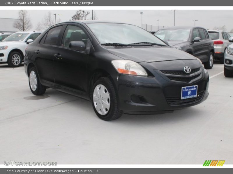 Black Sand Pearl / Bisque 2007 Toyota Yaris Sedan