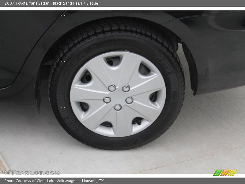 Black Sand Pearl / Bisque 2007 Toyota Yaris Sedan
