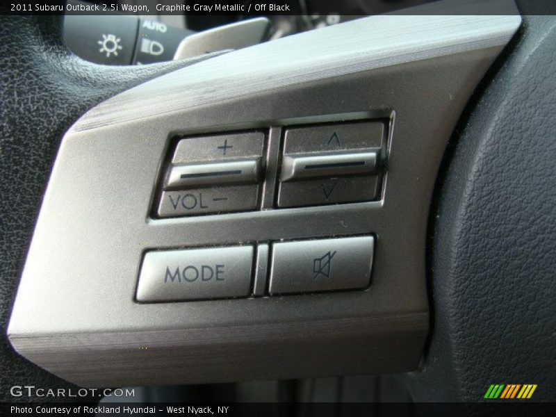 Graphite Gray Metallic / Off Black 2011 Subaru Outback 2.5i Wagon