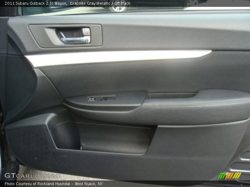 Graphite Gray Metallic / Off Black 2011 Subaru Outback 2.5i Wagon