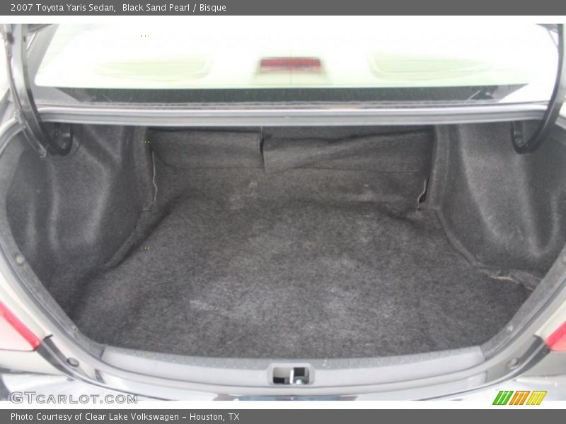 Black Sand Pearl / Bisque 2007 Toyota Yaris Sedan