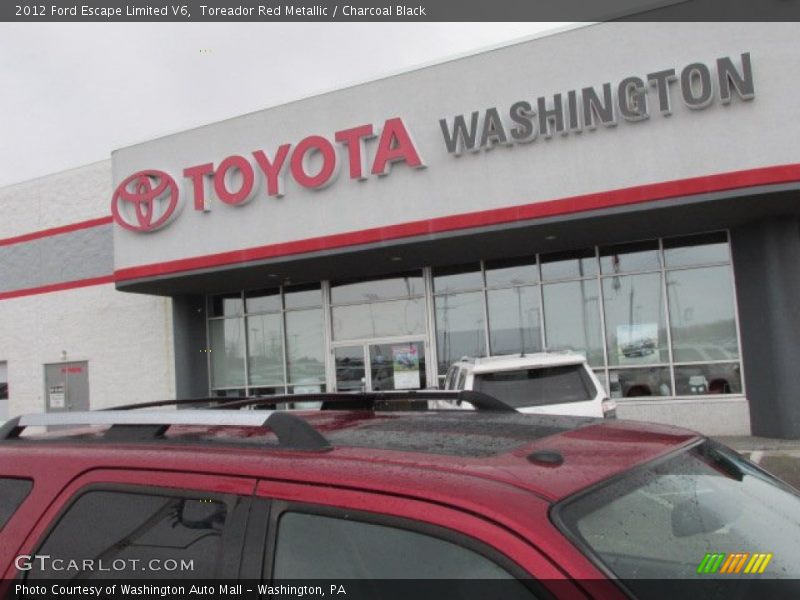 Toreador Red Metallic / Charcoal Black 2012 Ford Escape Limited V6