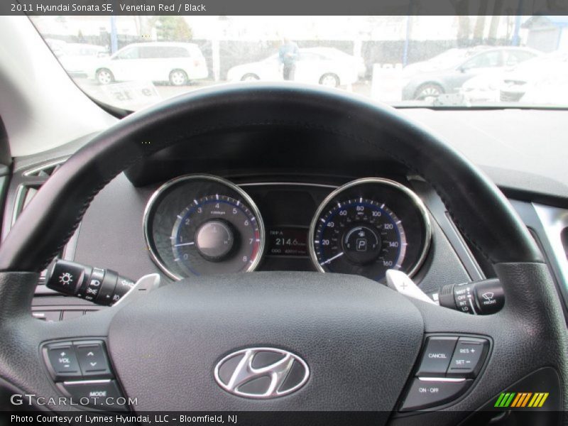 Venetian Red / Black 2011 Hyundai Sonata SE
