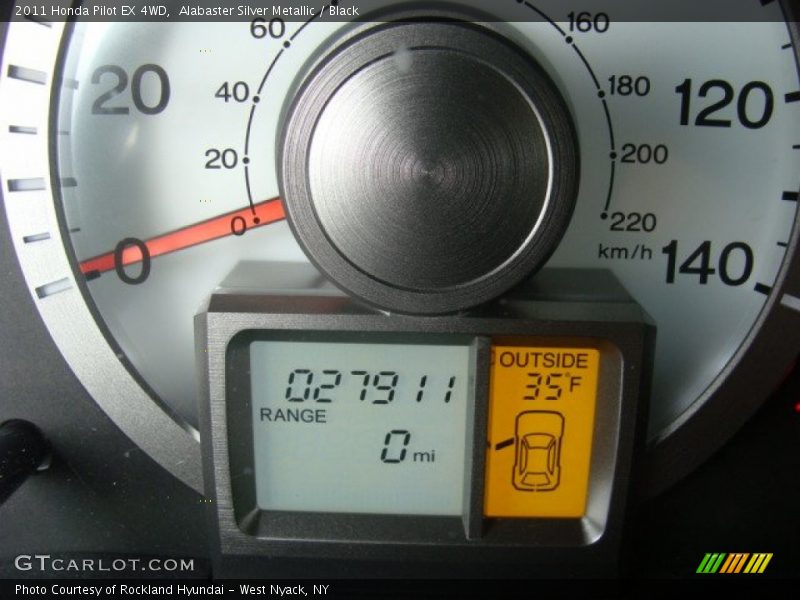 Alabaster Silver Metallic / Black 2011 Honda Pilot EX 4WD