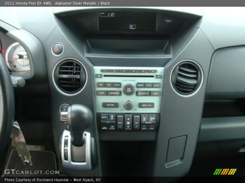 Alabaster Silver Metallic / Black 2011 Honda Pilot EX 4WD