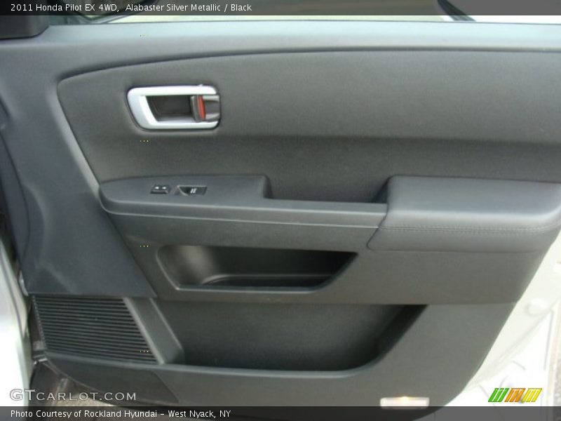 Alabaster Silver Metallic / Black 2011 Honda Pilot EX 4WD