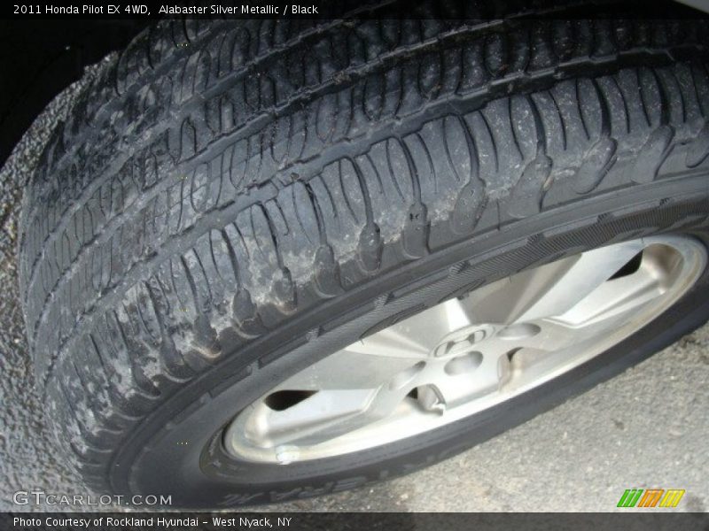 Alabaster Silver Metallic / Black 2011 Honda Pilot EX 4WD