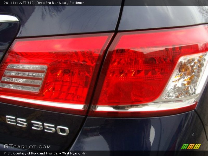 Deep Sea Blue Mica / Parchment 2011 Lexus ES 350