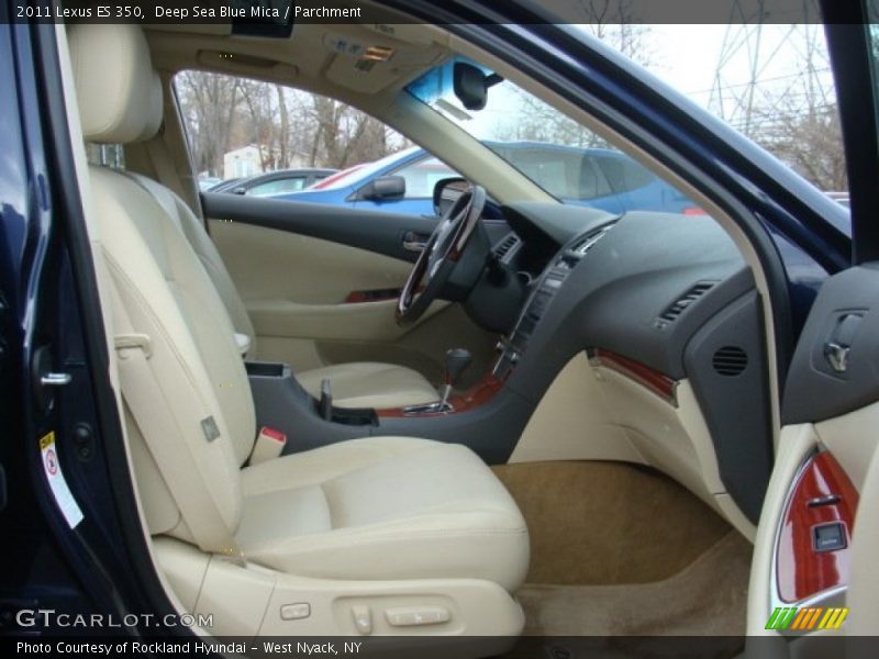 Deep Sea Blue Mica / Parchment 2011 Lexus ES 350