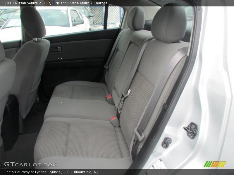 Brilliant Silver Metallic / Charcoal 2010 Nissan Sentra 2.0 SR