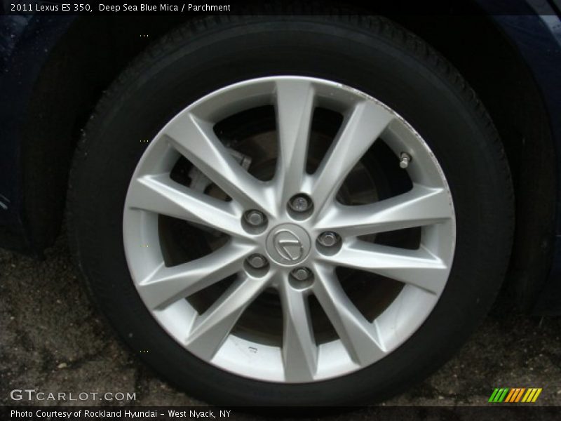 Deep Sea Blue Mica / Parchment 2011 Lexus ES 350