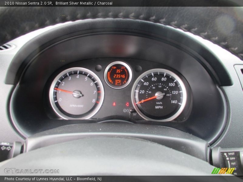Brilliant Silver Metallic / Charcoal 2010 Nissan Sentra 2.0 SR