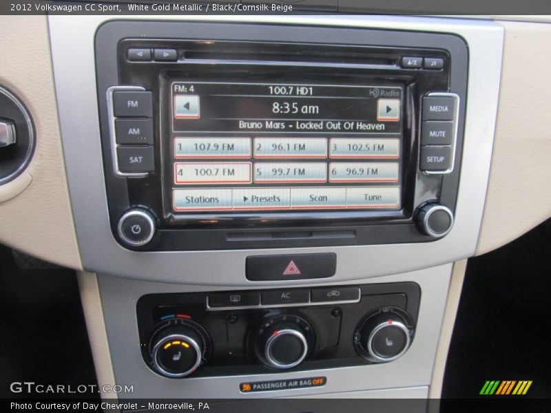 White Gold Metallic / Black/Cornsilk Beige 2012 Volkswagen CC Sport