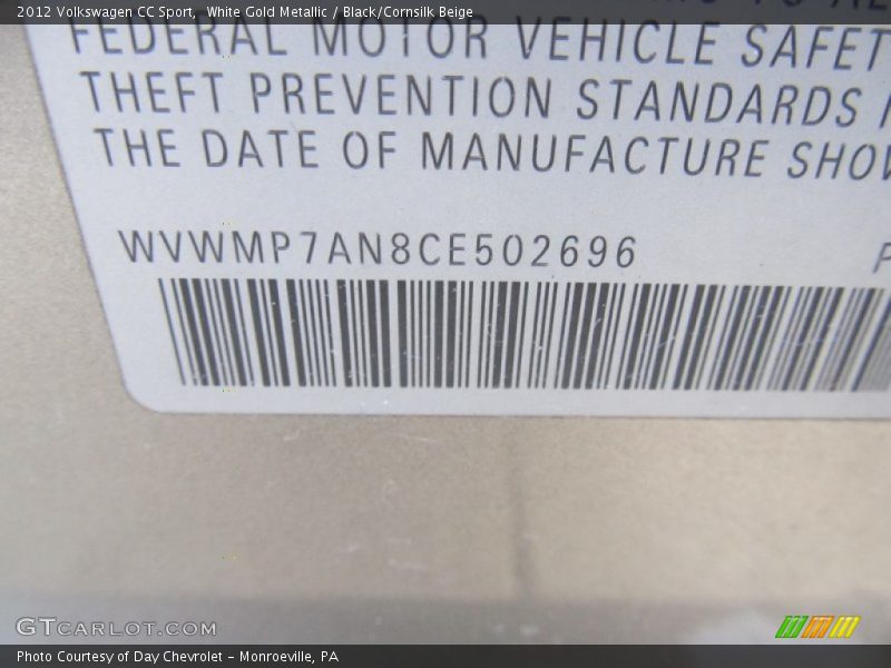 White Gold Metallic / Black/Cornsilk Beige 2012 Volkswagen CC Sport