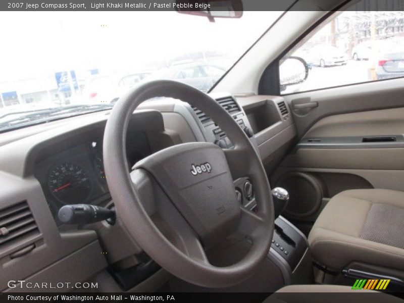 Light Khaki Metallic / Pastel Pebble Beige 2007 Jeep Compass Sport