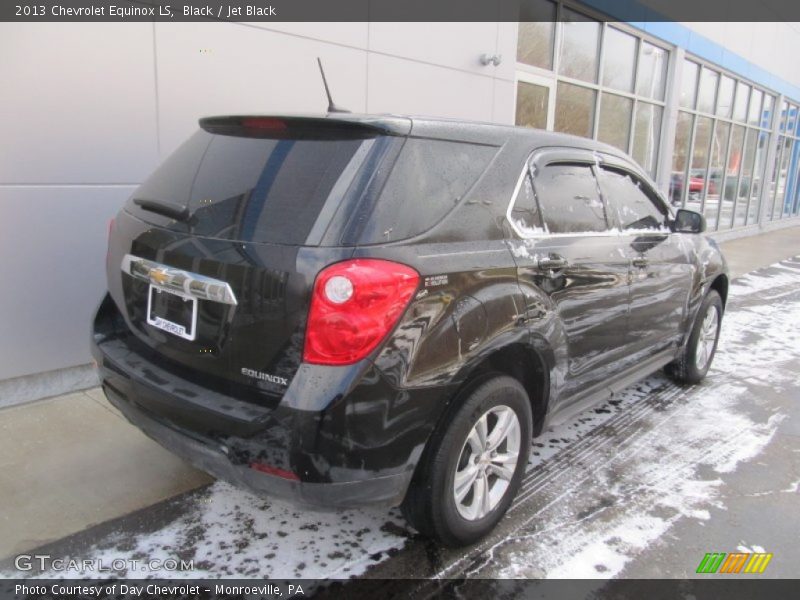 Black / Jet Black 2013 Chevrolet Equinox LS