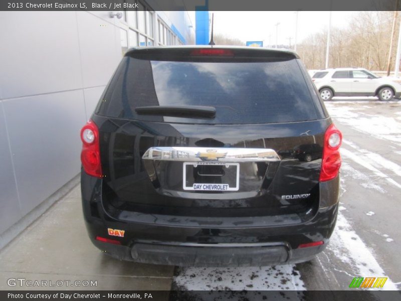 Black / Jet Black 2013 Chevrolet Equinox LS