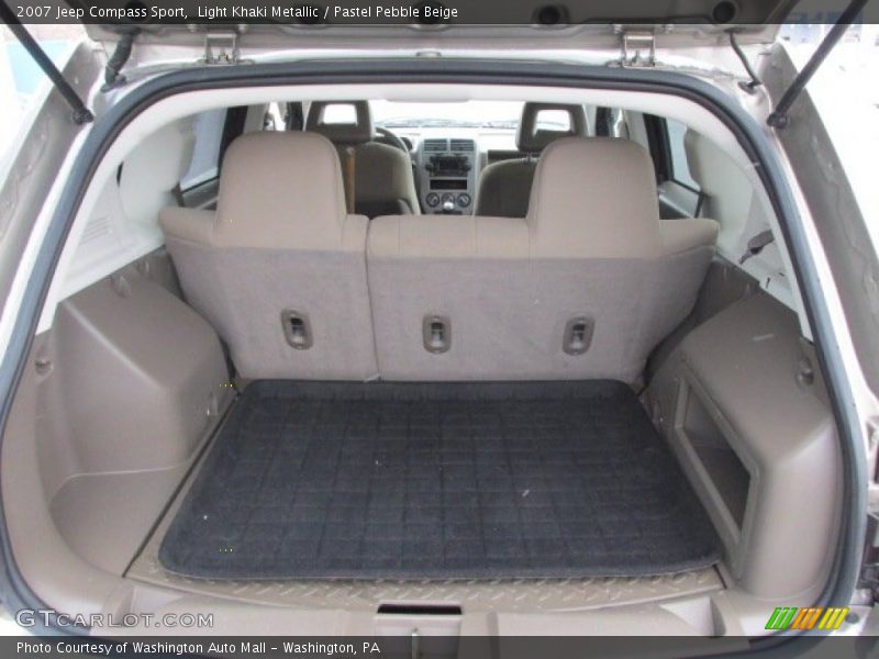 Light Khaki Metallic / Pastel Pebble Beige 2007 Jeep Compass Sport