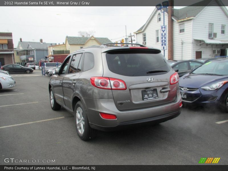 Mineral Gray / Gray 2012 Hyundai Santa Fe SE V6
