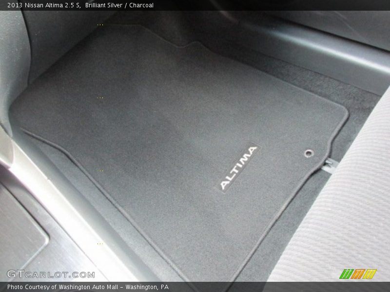 Brilliant Silver / Charcoal 2013 Nissan Altima 2.5 S