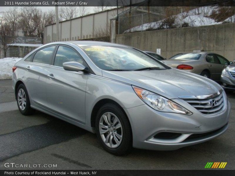 Radiant Silver / Gray 2011 Hyundai Sonata GLS