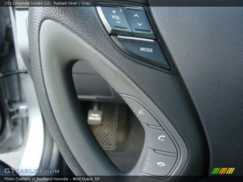 Radiant Silver / Gray 2011 Hyundai Sonata GLS