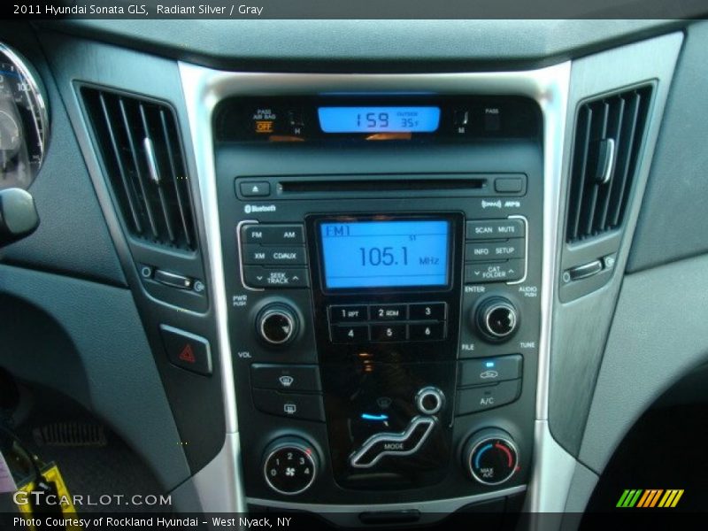 Radiant Silver / Gray 2011 Hyundai Sonata GLS