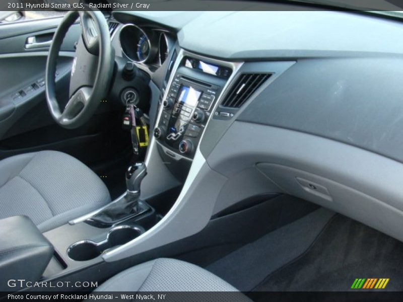 Radiant Silver / Gray 2011 Hyundai Sonata GLS