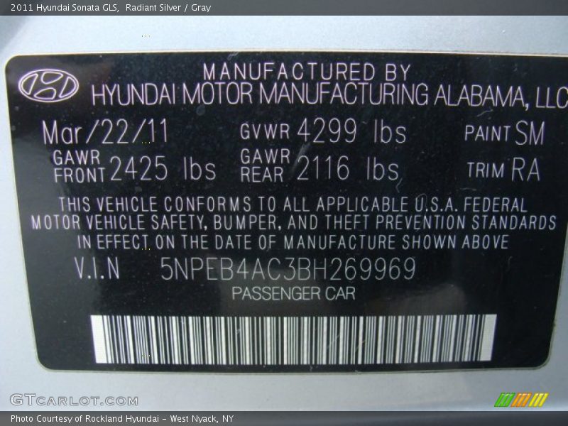 Radiant Silver / Gray 2011 Hyundai Sonata GLS