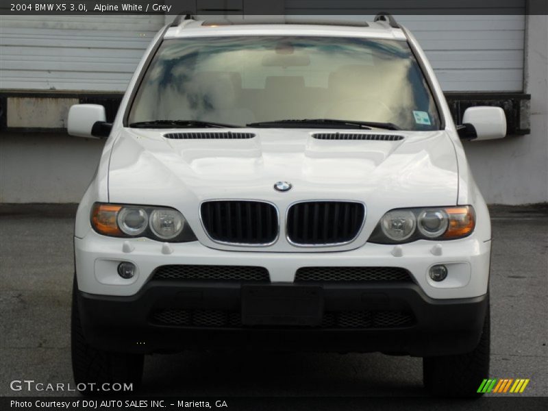 Alpine White / Grey 2004 BMW X5 3.0i