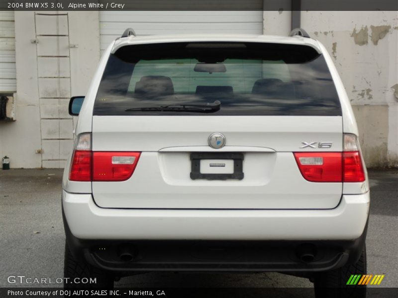 Alpine White / Grey 2004 BMW X5 3.0i