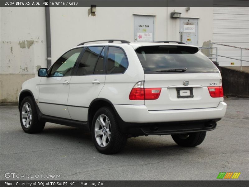 Alpine White / Grey 2004 BMW X5 3.0i