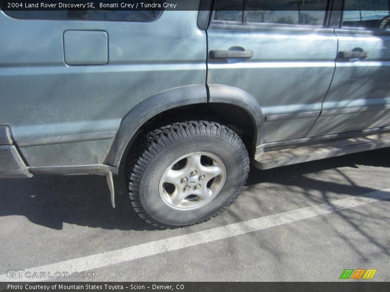 Bonatti Grey / Tundra Grey 2004 Land Rover Discovery SE